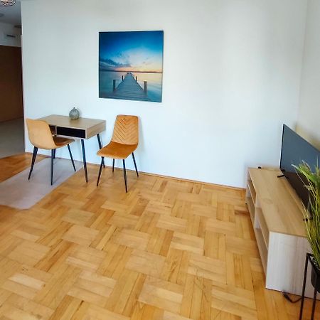 Prywatny Parking Apartament Zacisze By Rentoom Stary Toruń Esterno foto