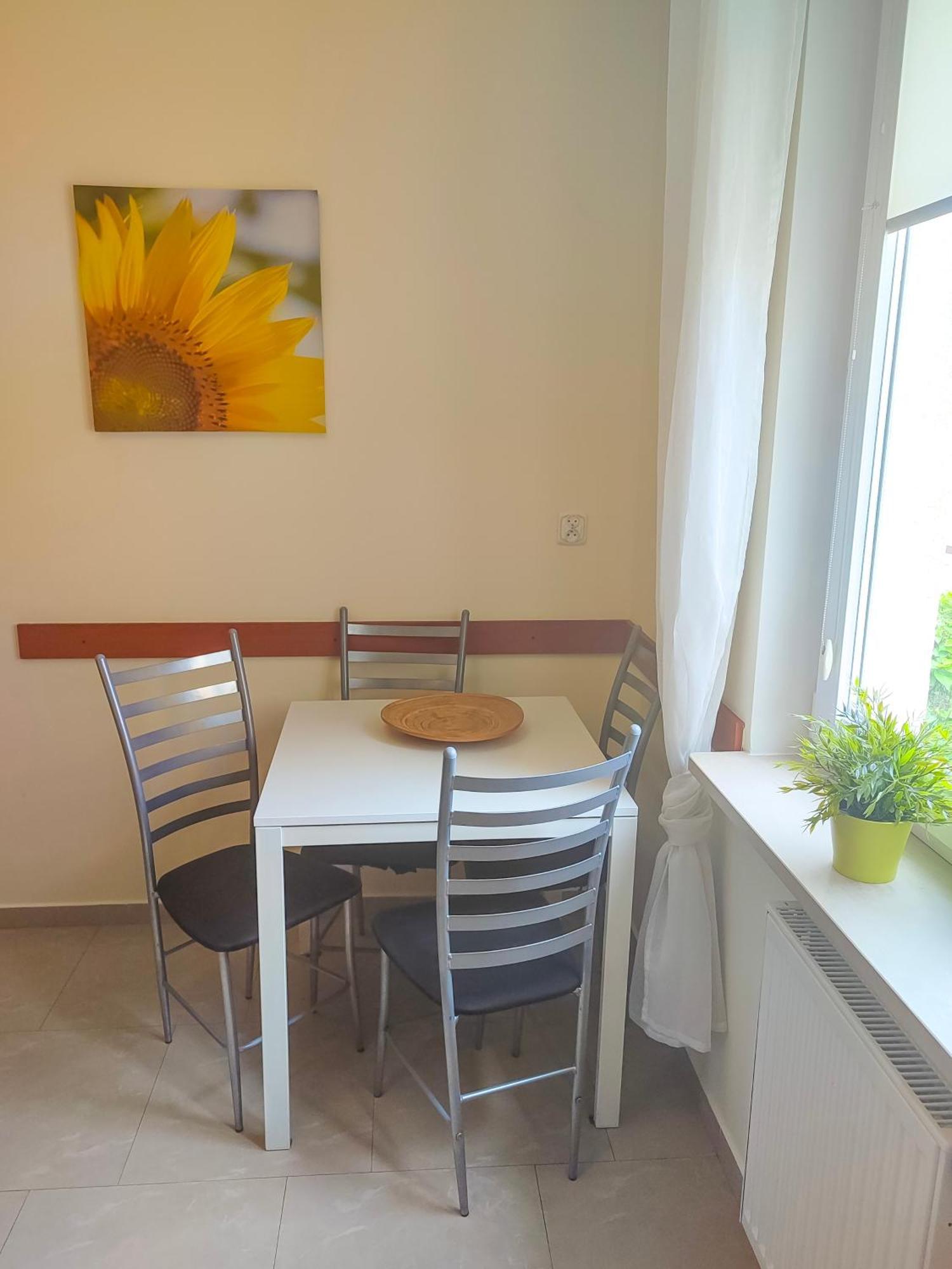 Prywatny Parking Apartament Zacisze By Rentoom Stary Toruń Esterno foto