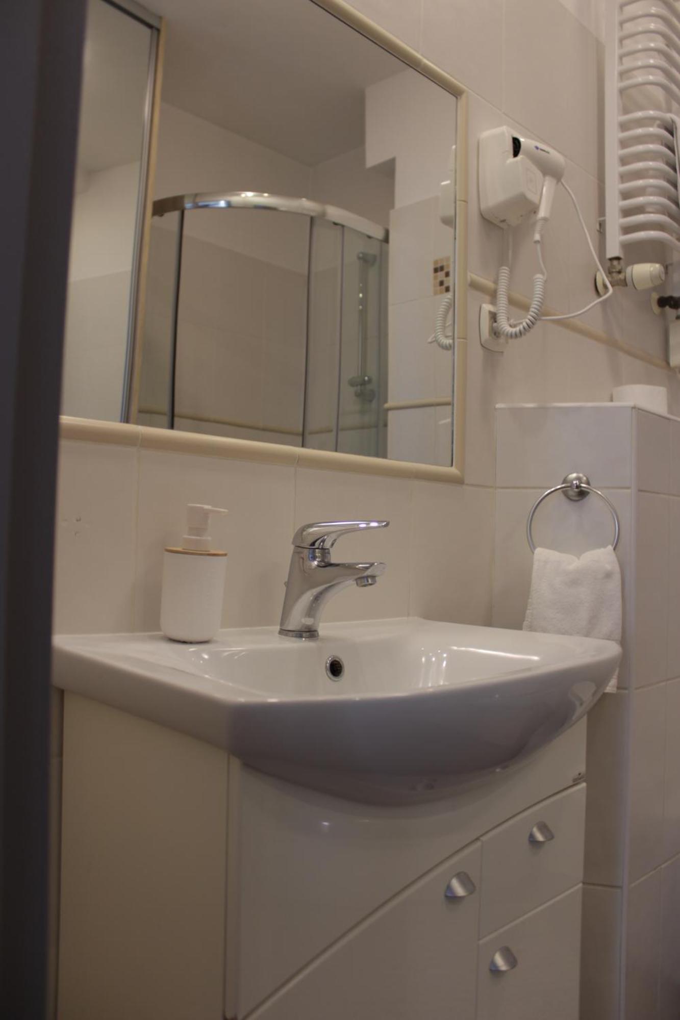 Prywatny Parking Apartament Zacisze By Rentoom Stary Toruń Esterno foto