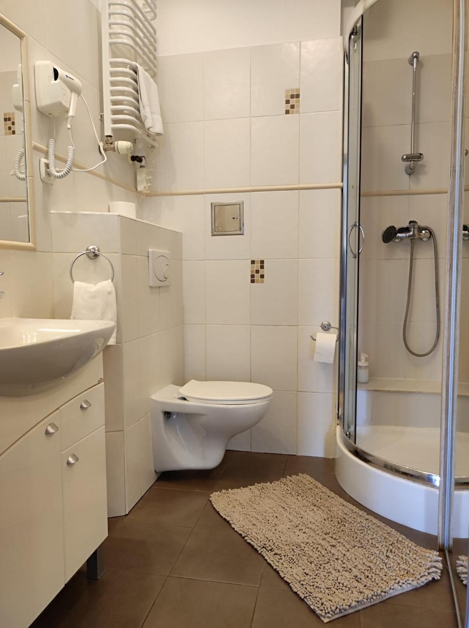 Prywatny Parking Apartament Zacisze By Rentoom Stary Toruń Esterno foto